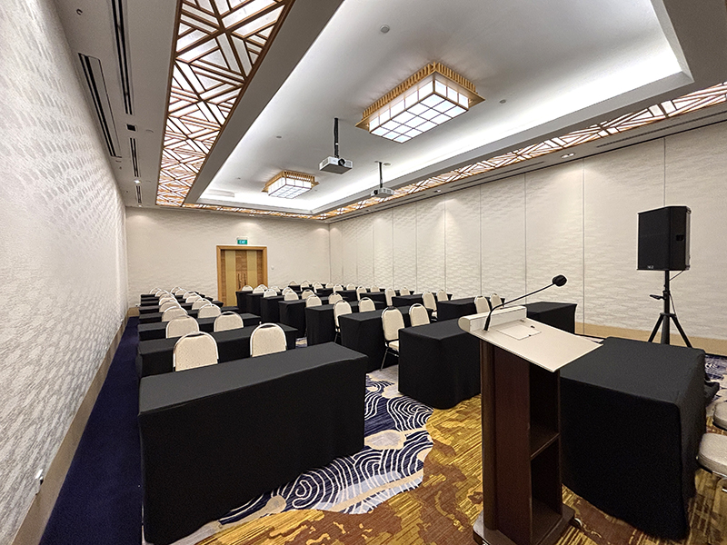 ballroom-new2025_2.jpg (447 KB)