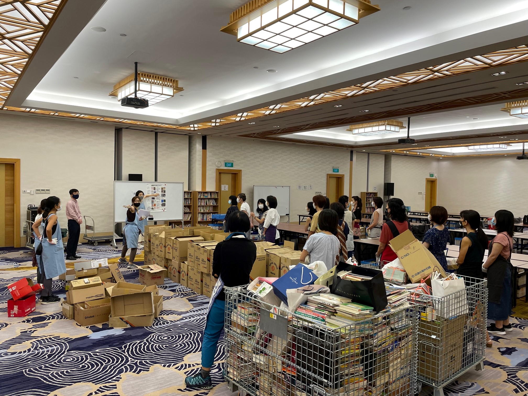 Volunteer_Photo-01.jpg (890 KB)