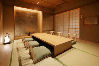 F_B_Akane_Shobu_400.jpg (37 KB)