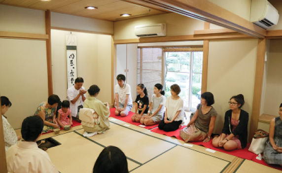 img_chashitsu.png (330 KB)