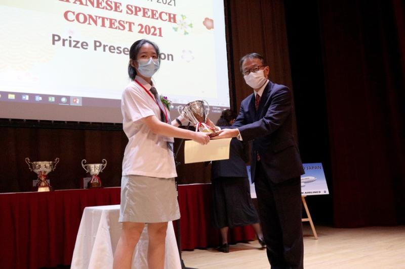 23524417760eba923a8c6c2.62388509