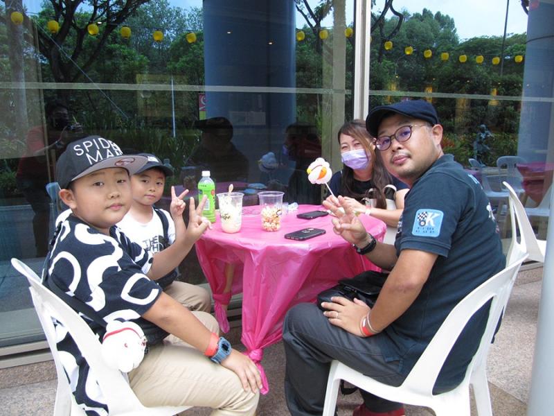 14616957266319f8dec4b6e0.43878385