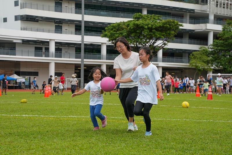 529390664637cac35ade427.24994082