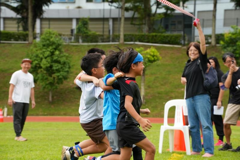 1318307257637cace41da524.76379690