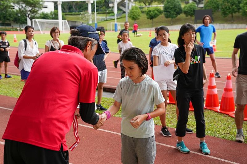 1700316004637caf622dad33.00195470