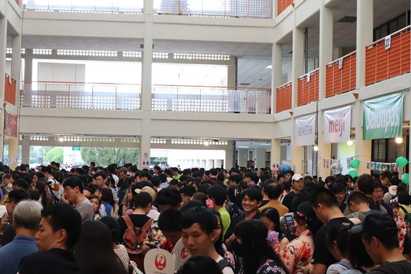 1793321355650a5aa988ec73.58096030