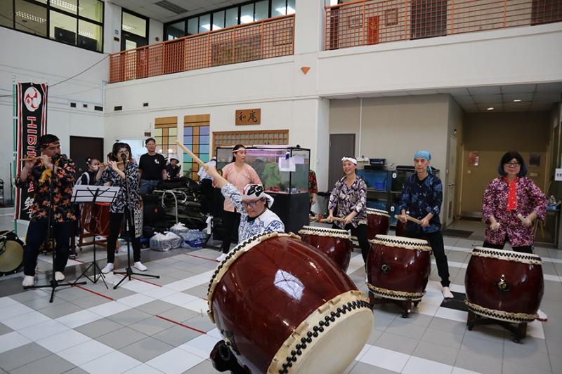 1343160808650a5adb70a631.08800000