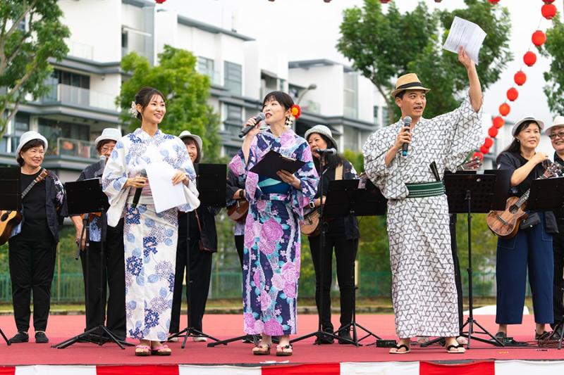 2007464721650a5c537063b2.33830307