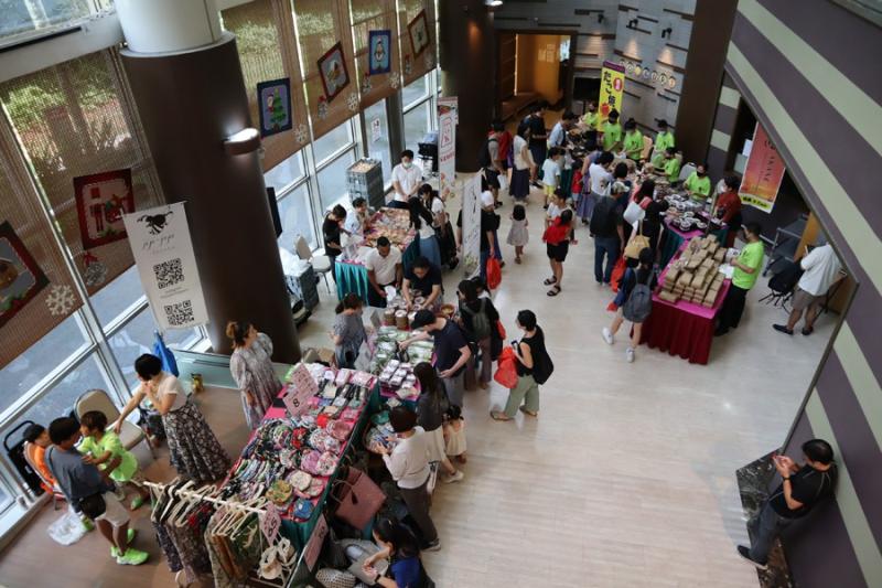 1481501890657ff20cc31755.37565325