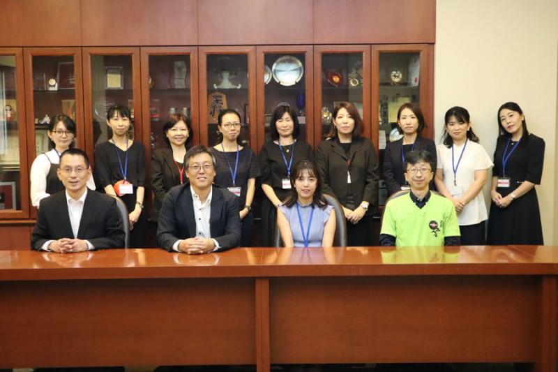 2011490297657ff2a7967592.40464984