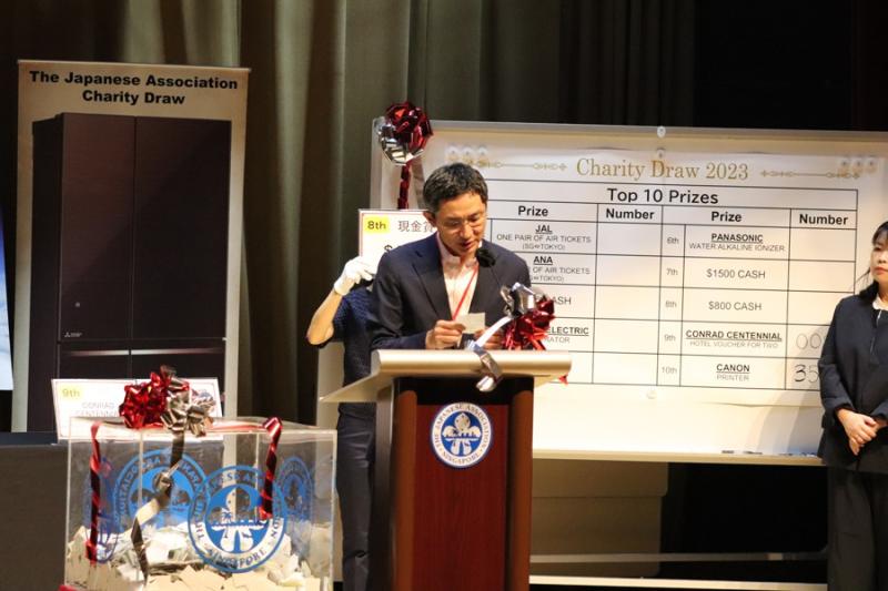 980321181657ff2a9e83897.46418177