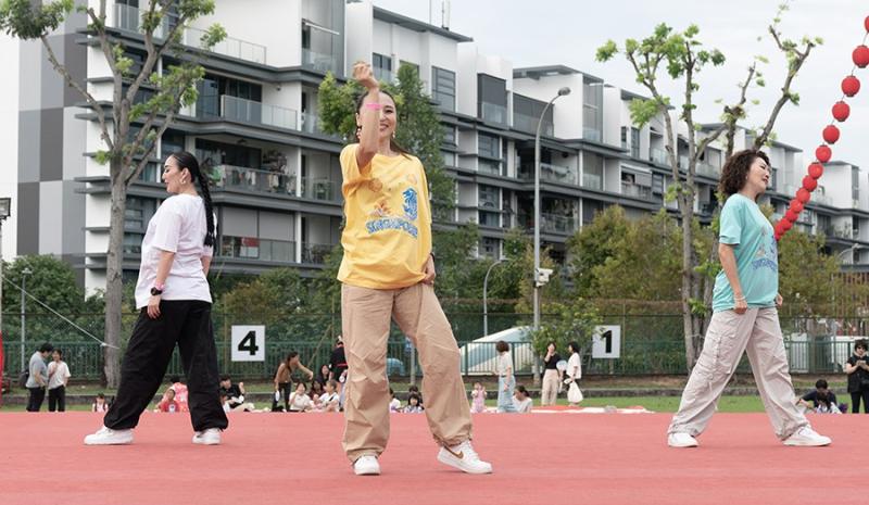 58578446466d53397990585.43252294