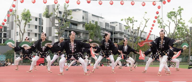 127769242966d533a1765822.40908574