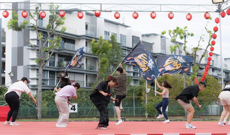 211249618066d533baa9bdb1.52635609