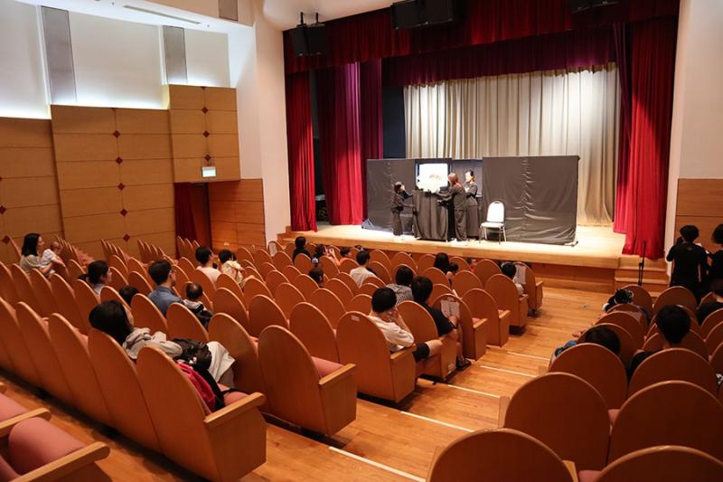 18476549086764df0789af41.90814604