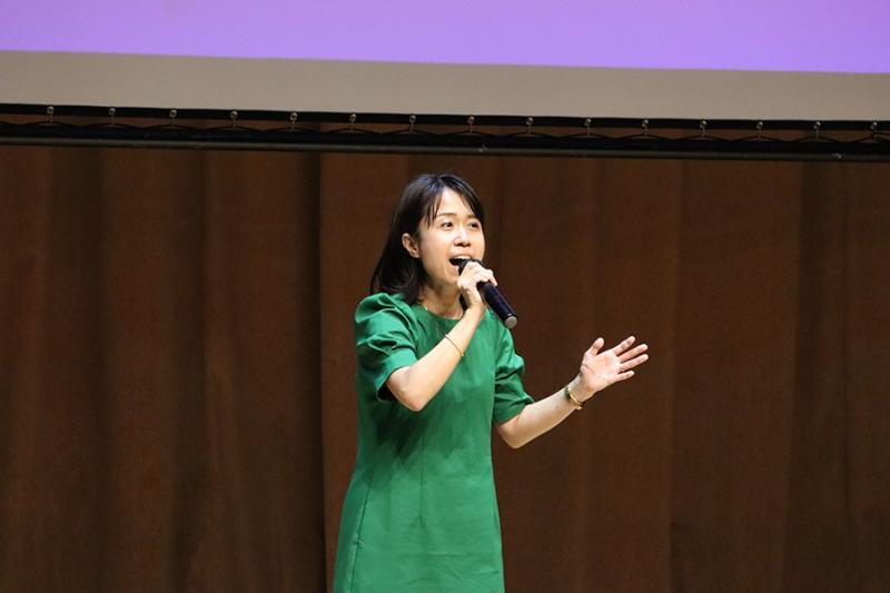 7755663256764e3595bb293.15553001