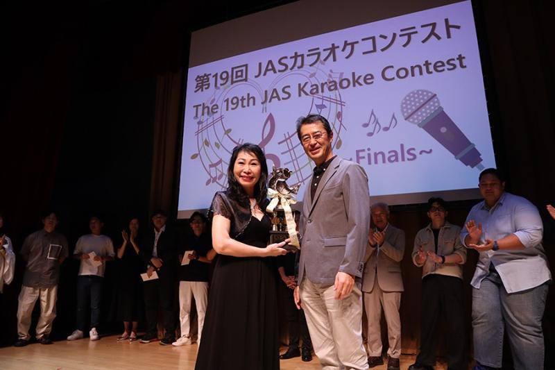 12784924606764e359ed3703.52071329