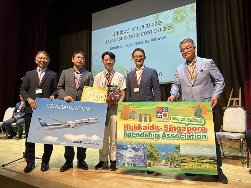 6526538476880a47a55a223.60967903