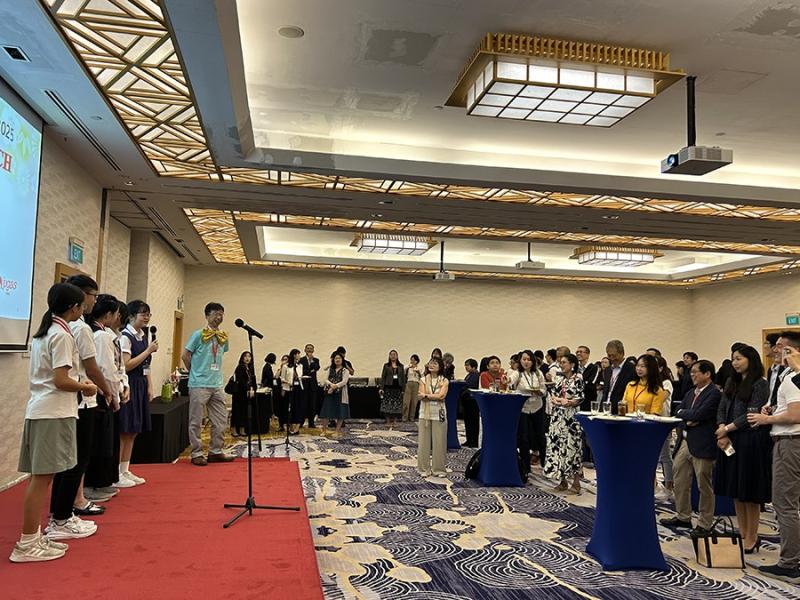 1446233356880a47dc70477.05301053