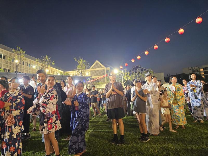 117023363768cbc4633622e9.57735364