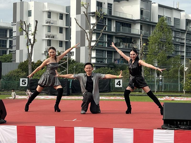 188673248868ccd18b7493f2.60622916