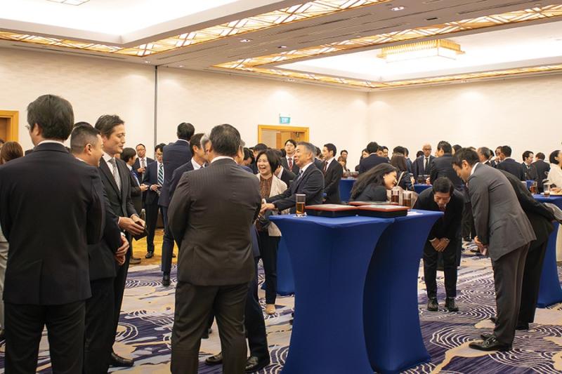 1880199136695f2b01b144c8.92362744