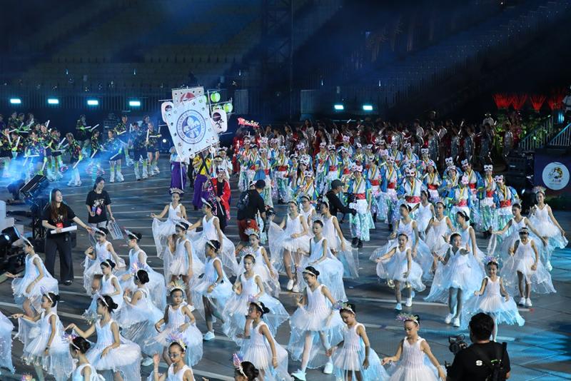 52606591969a7d82c8b4880.70722357