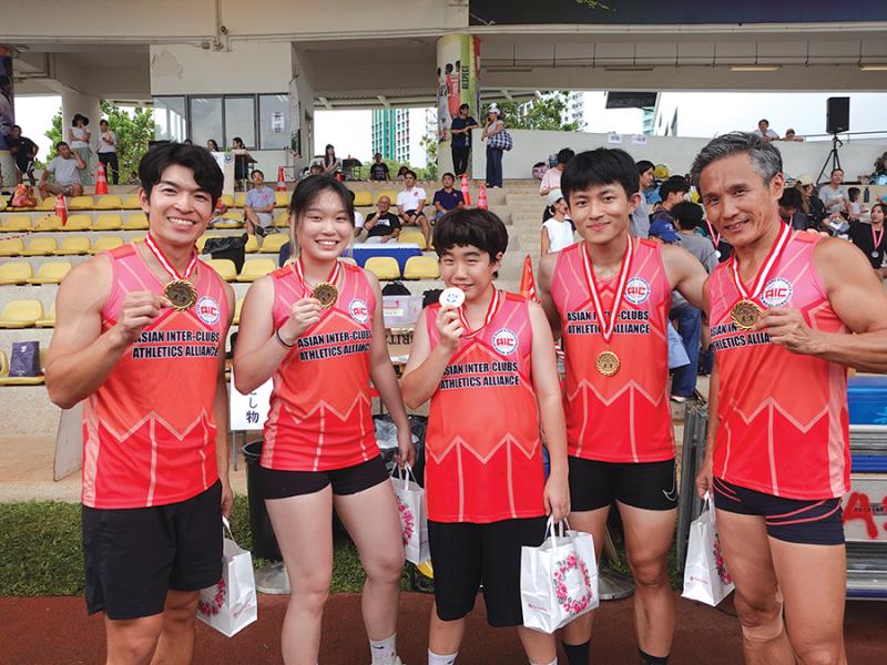 20260908114838_zXm_17スウェーデンリレー決勝一般男女 1位 Asian InterClub Singapore 4.jpg