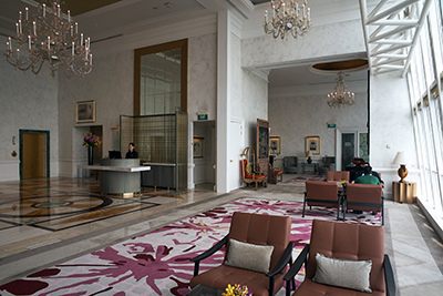 400_Pacific Lounge.jpg